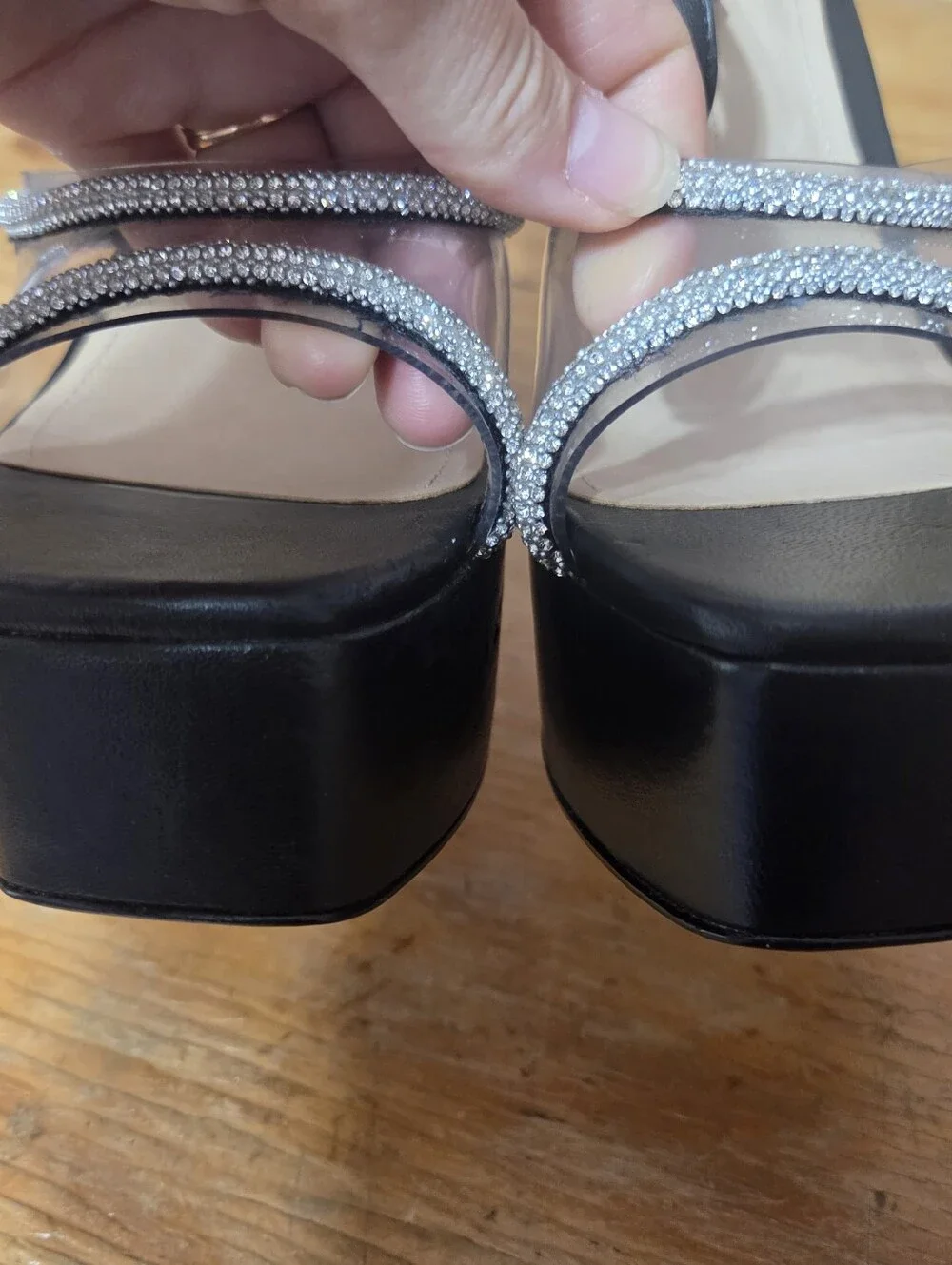 Schutz Aileen Platform Heels Leather Sole Crystals Womens Size 9B Party Formal